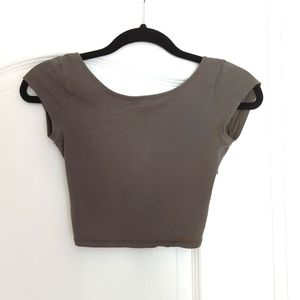 Women's crop top size XS